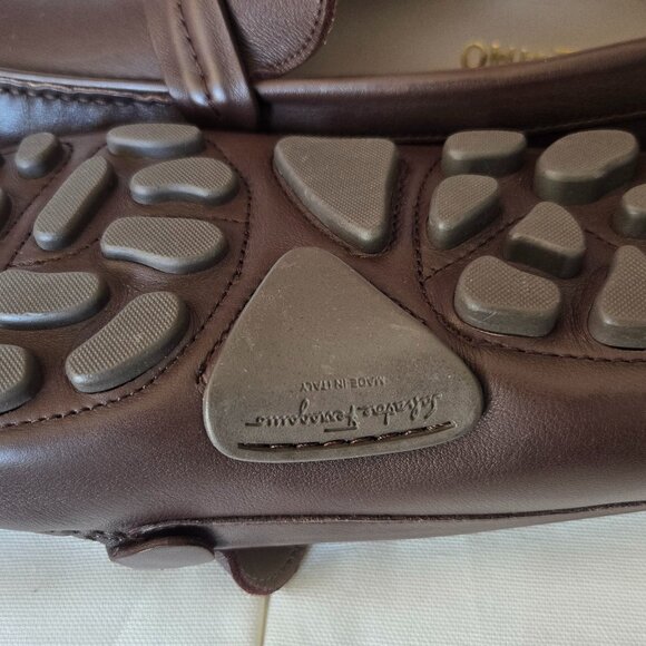 Salvatore Ferragamo Calf Leather Brown Driver Loafers - Picture 10 of 11